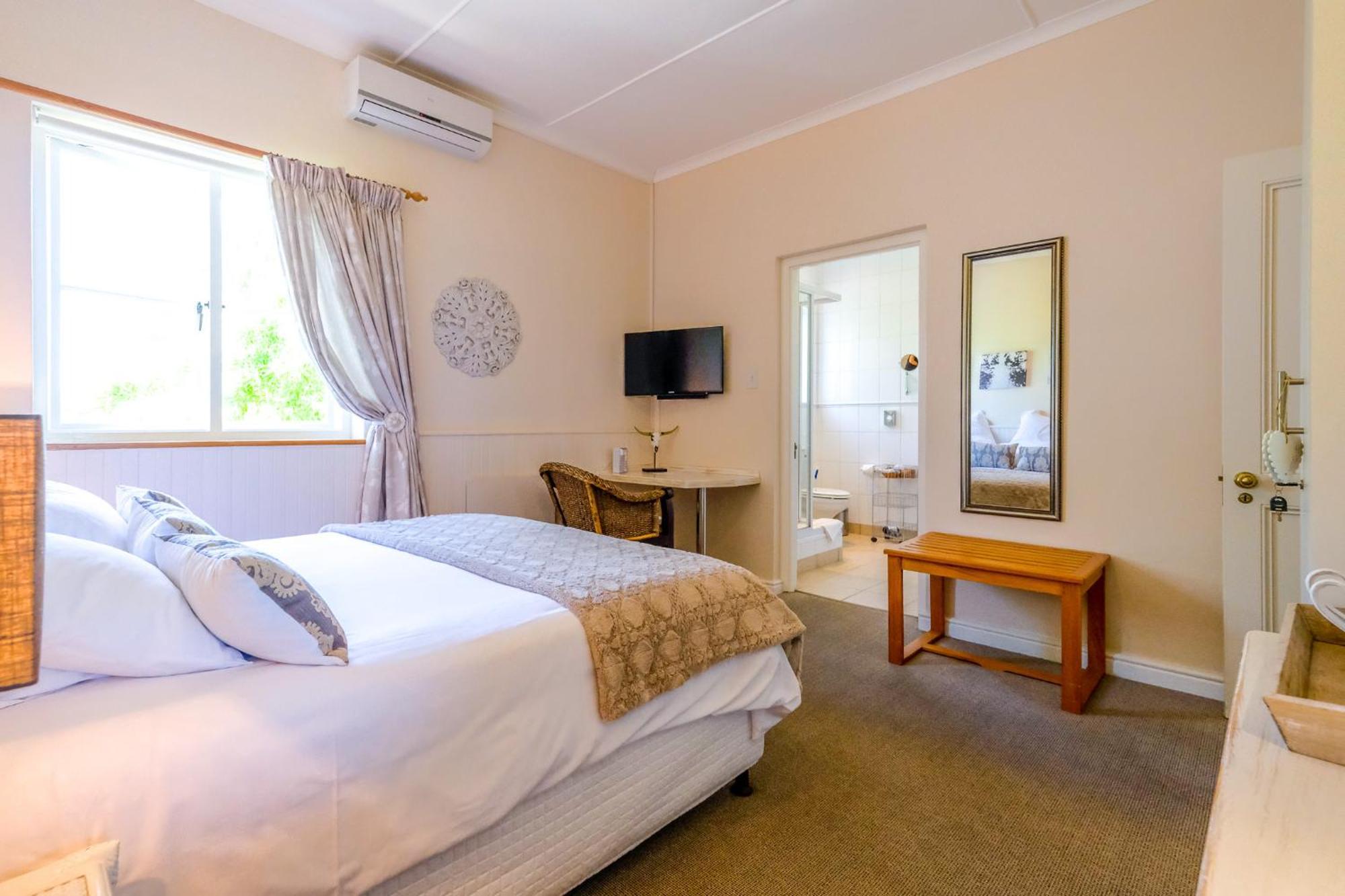 Oude Berg Guesthouse - 10 Caledon Street George Δωμάτιο φωτογραφία