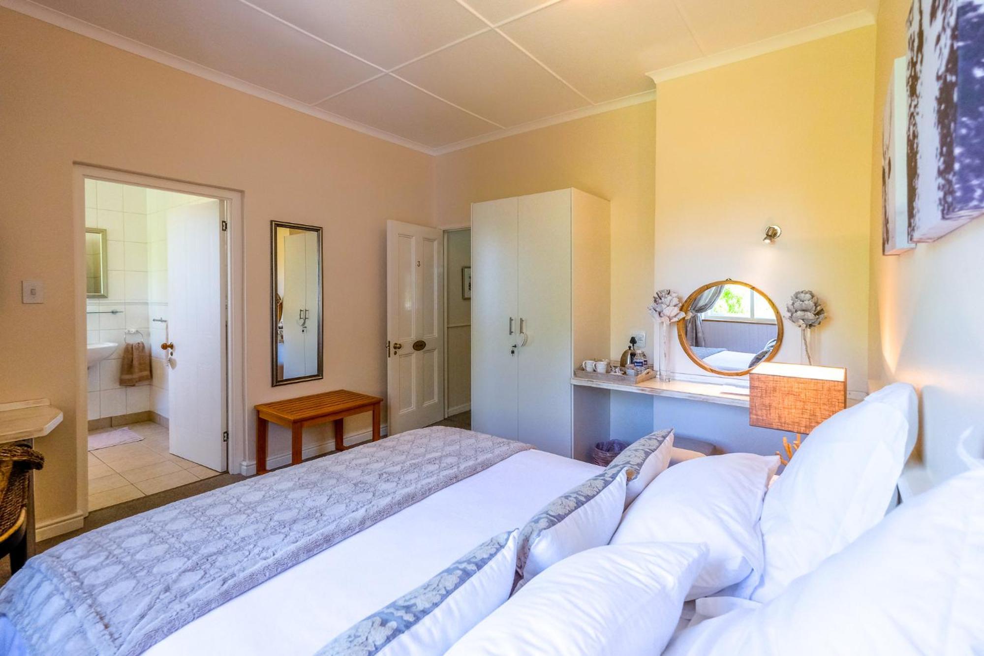 Oude Berg Guesthouse - 10 Caledon Street George Δωμάτιο φωτογραφία