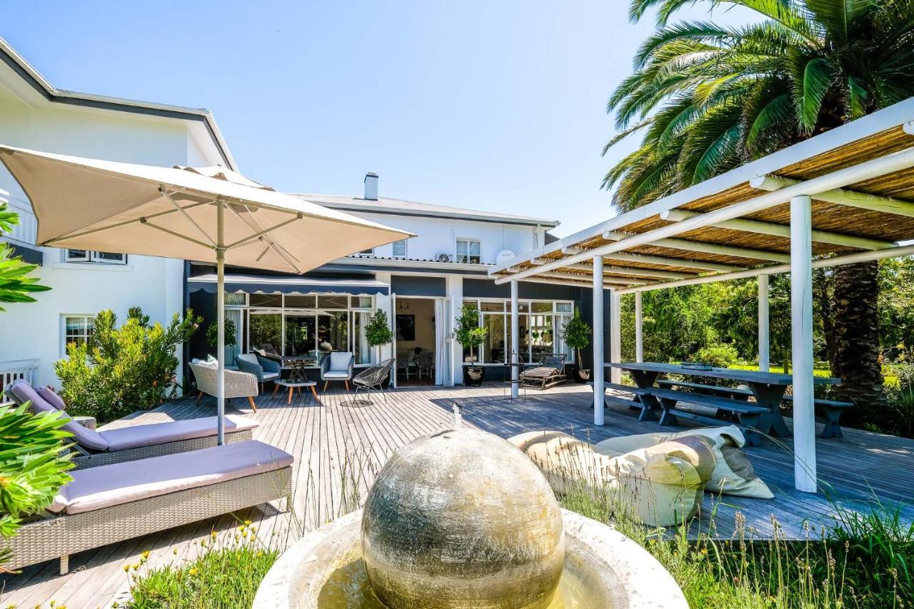 Oude Berg Guesthouse - 10 Caledon Street George Εξωτερικό φωτογραφία
