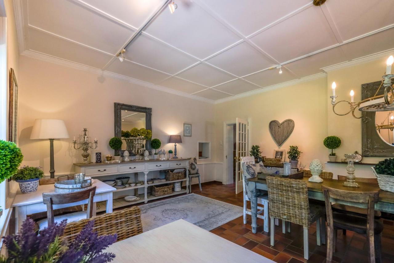 Oude Berg Guesthouse - 10 Caledon Street George Εξωτερικό φωτογραφία