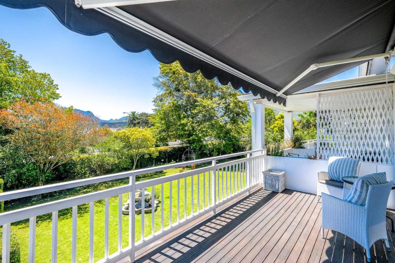Oude Berg Guesthouse - 10 Caledon Street George Εξωτερικό φωτογραφία