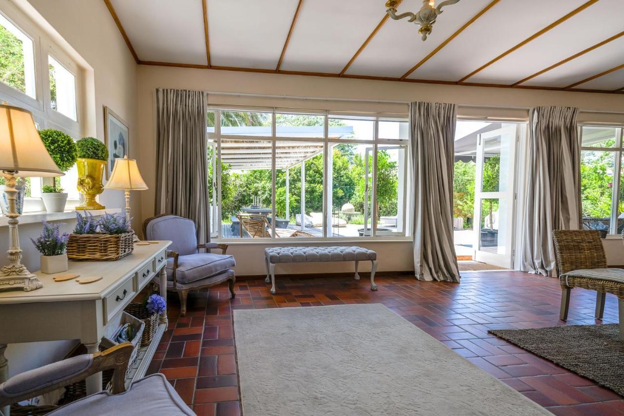 Oude Berg Guesthouse - 10 Caledon Street George Εξωτερικό φωτογραφία