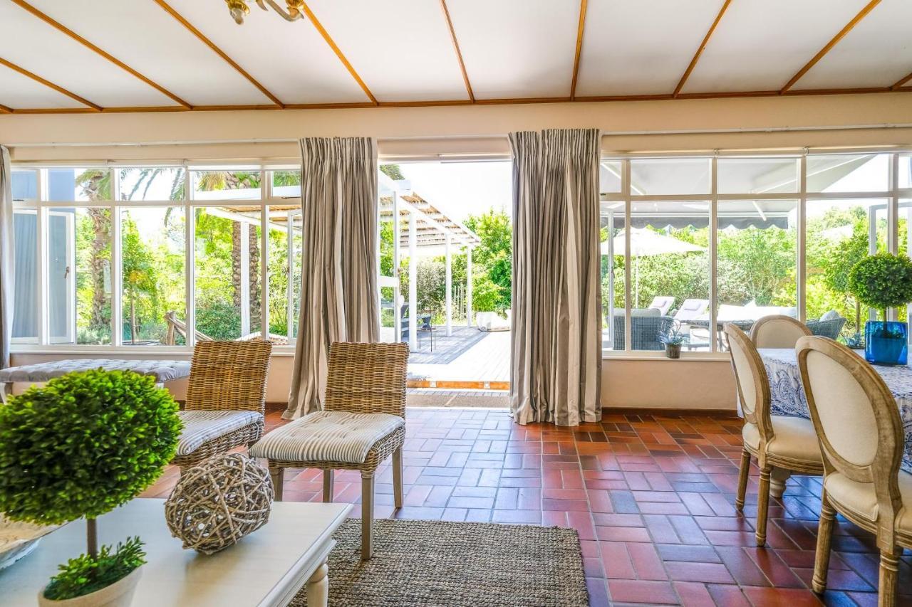 Oude Berg Guesthouse - 10 Caledon Street George Εξωτερικό φωτογραφία