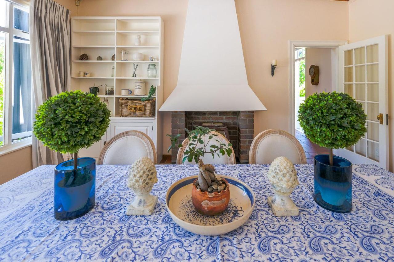 Oude Berg Guesthouse - 10 Caledon Street George Εξωτερικό φωτογραφία